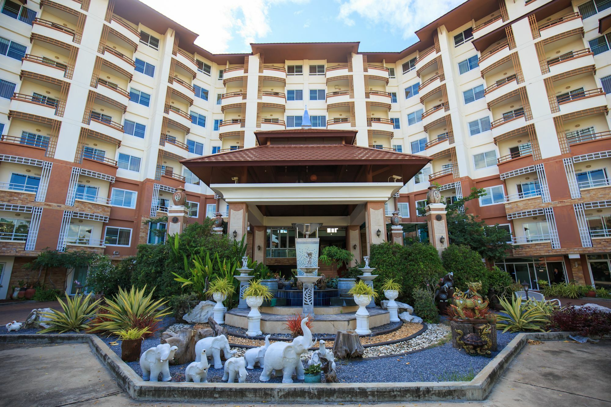 Kwanruen Resort Nakhonratchasima Екстериор снимка